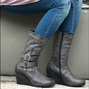 NWOT Grey Leather Lined, Butter Soft, Wedge, Boots